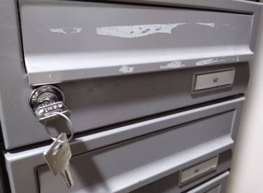 Filing cabinet keys