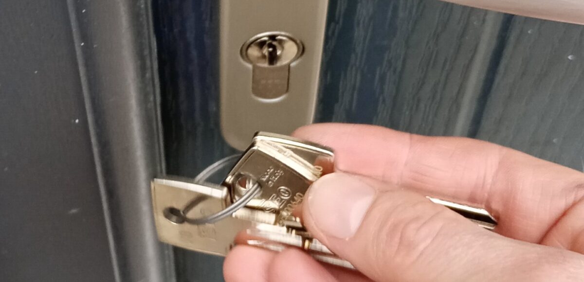 New keys and lock