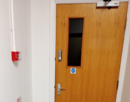 Commercial internal door fault fixing